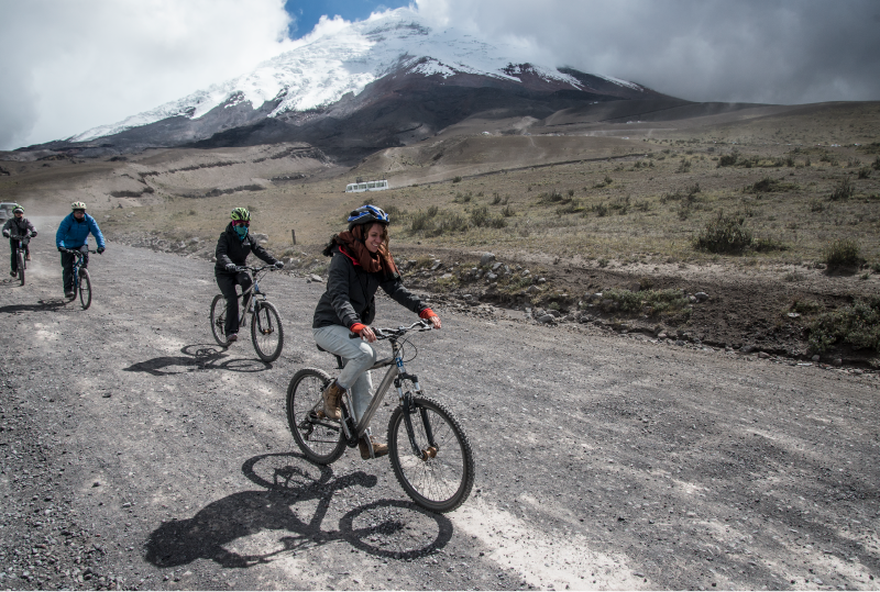 banos ecuador tours